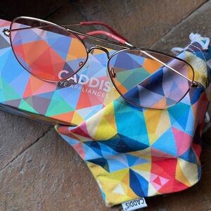 Caddis Women's Rose Gold Aviator Sunglasses with Gradient Pink Lenses